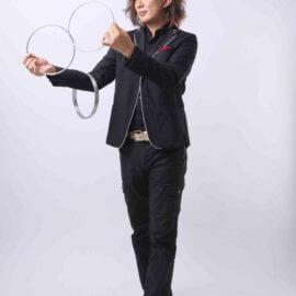 MAGICIAN HIROSHI